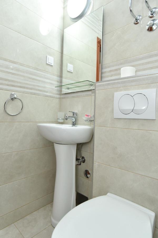 Vila Idila Budva Luaran gambar