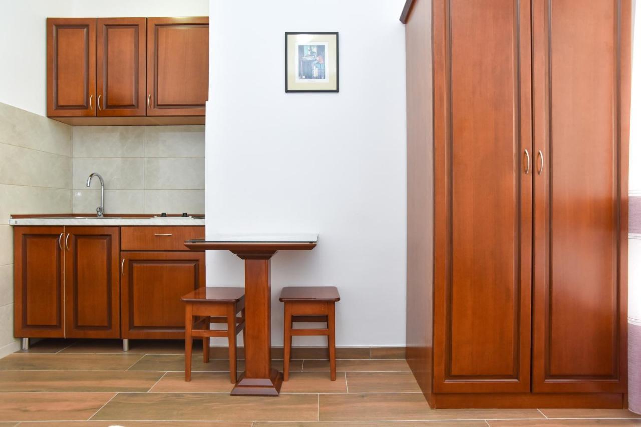 Vila Idila Budva Luaran gambar